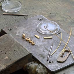 yellow-gold-hoop-and-heart-earring