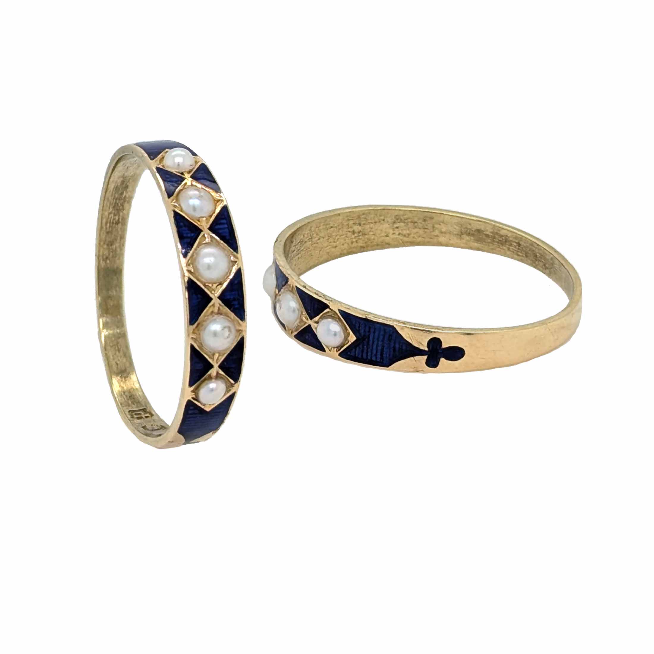 yellow-gold-hoop-and-heart-earring